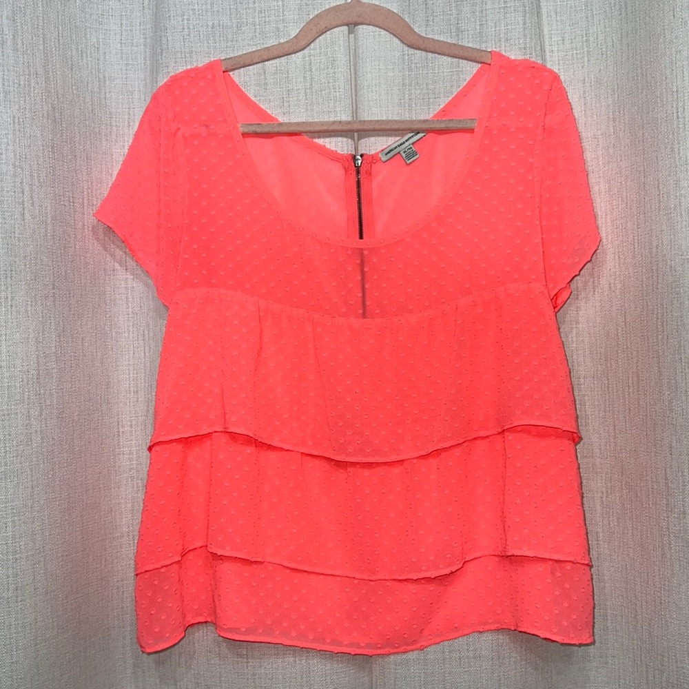 American Eagle hot pink swiss dot blouse. Size Xl EUC